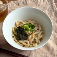 節約派の朝ごはん♪コクうま簡単「ツナマヨうどん」
