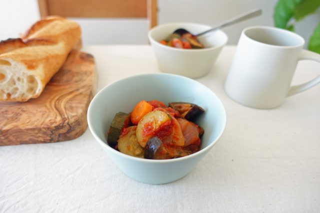 KANEAKI SAKAI POTTERY / 美濃焼 / flat bowl 12cm【蔵出し品・訳あり】