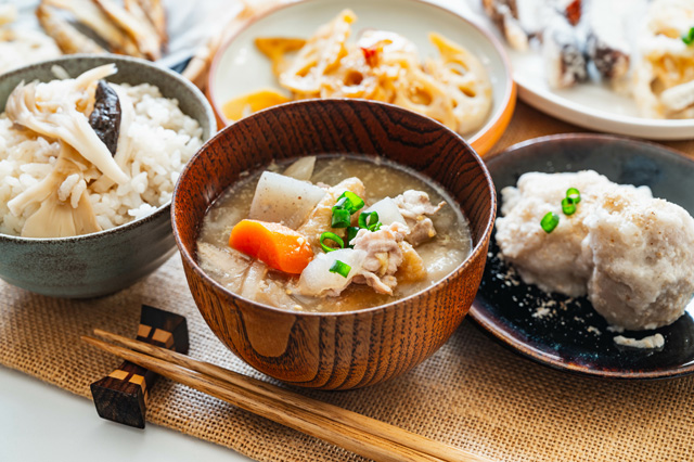 味噌汁　具だくさん