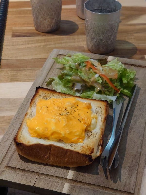 たまごのオープンサンド