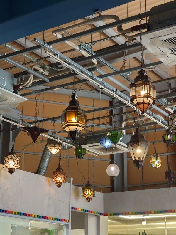 add knot(アドノット)店内の照明