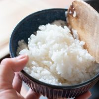 ご飯は何回でよそう？「ご飯のよそい方」とその理由を知ろう！