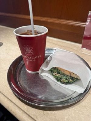 コーヒーとスピナッチ