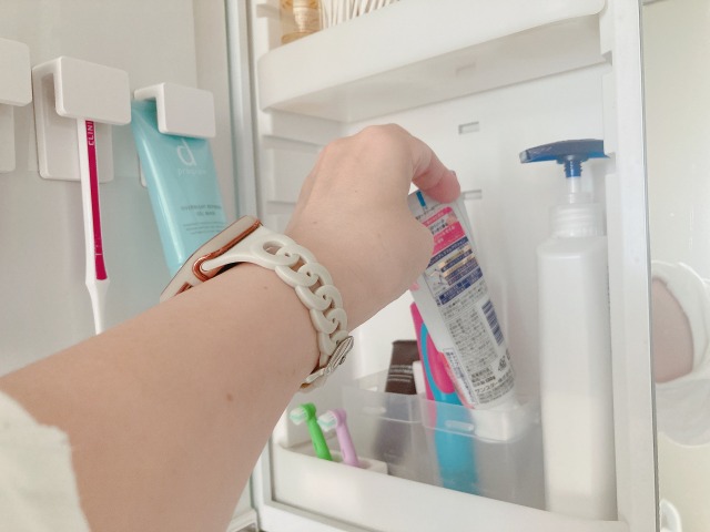 洗面台鏡裏収納