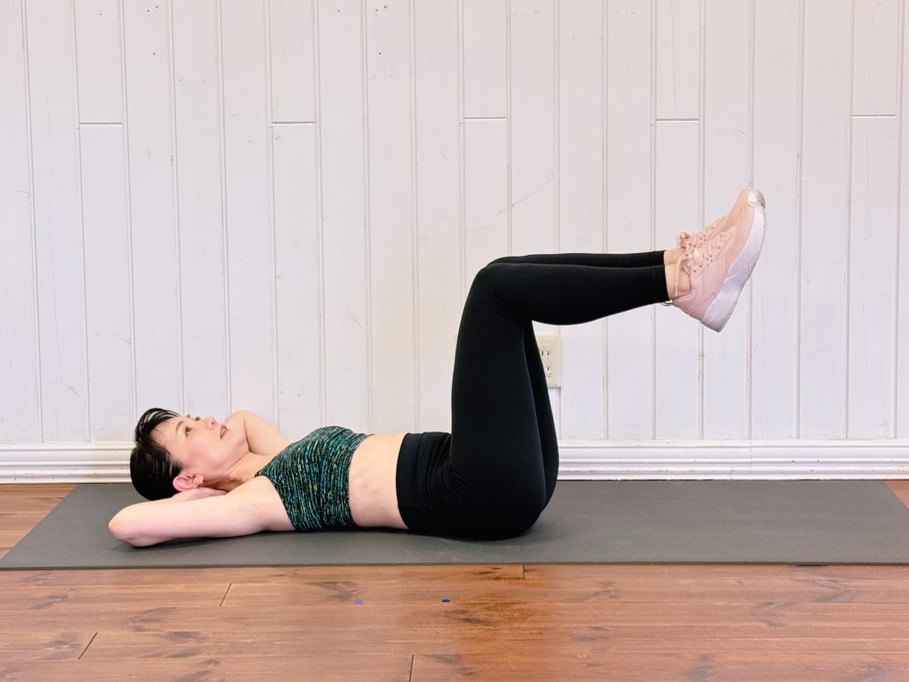 ヒザ伸ばし腹筋