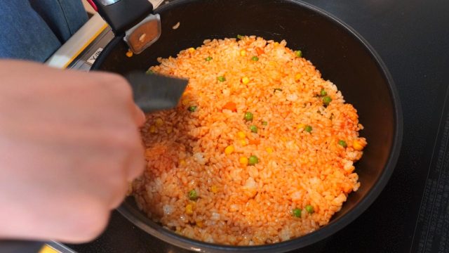 包まないオムライス
