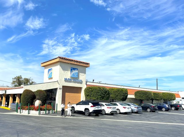 ロサンゼルス　ニジヤマーケット