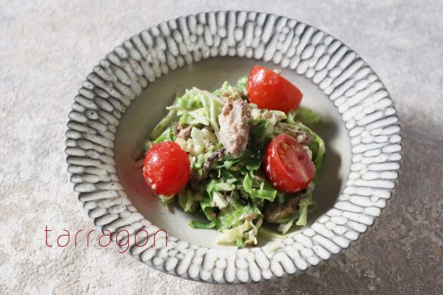 キャベツとサバ缶のさっぱり梅サラダ