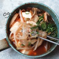 電子レンジで5分！マグカップで作る「麻辣湯風スンドゥブ豆乳スープ」