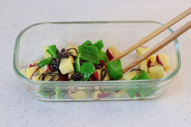 さつまいもとピーマンの塩昆布バター