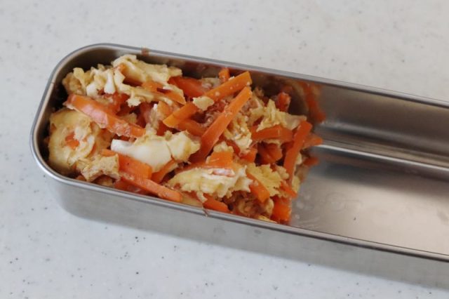 2品弁当の詰め方プロセス