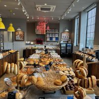 【大阪・羽倉崎】老舗和菓子店がプロデュースのベーカリー「HUG BAKERY」