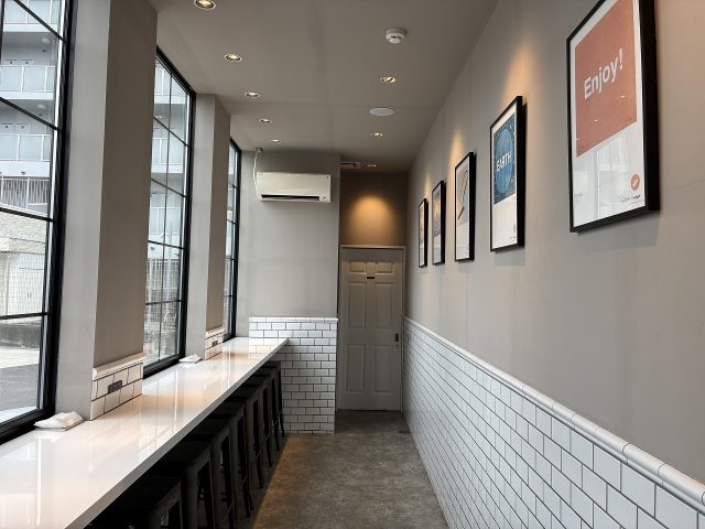 HUG BAKERY イートイン席