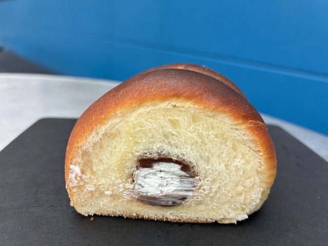 チョココロネ中身