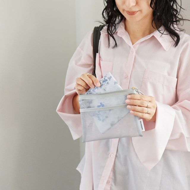 通気性のいい 軽量メッシュ ハンカチポーチ