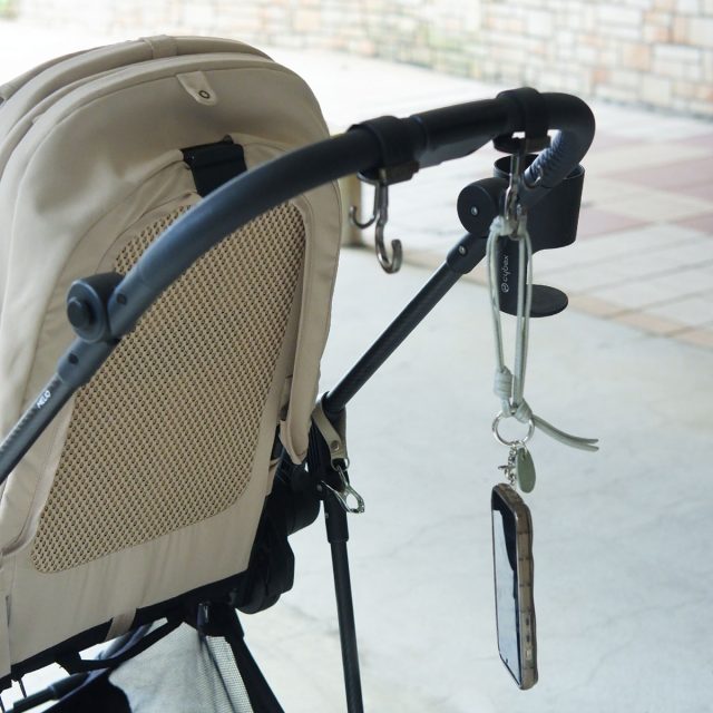 スマホストラップ