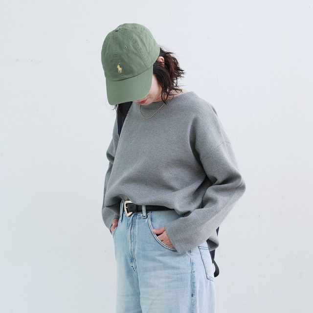 ニットのコーディネート