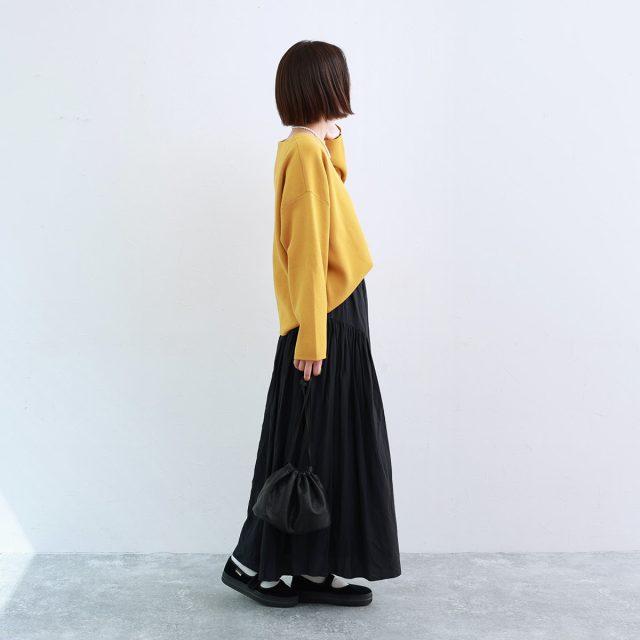 ニットのコーディネート