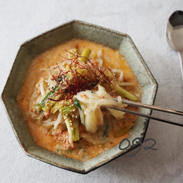 熱々スンドゥブ風スープ