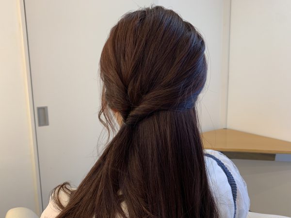 「編み下ろし風」のヘアアレンジ