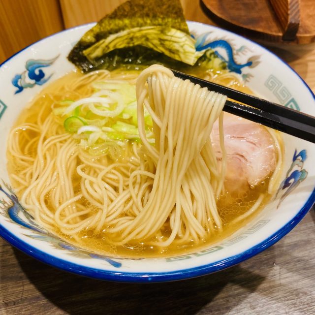 朝らーめん 麺