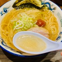 【大阪・梅田】至高の一杯！黄金スープが輝く540円の「朝らーめん」@舎鈴