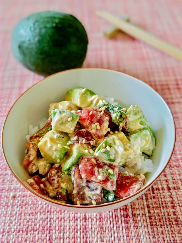 アボカドとマグロ丼
