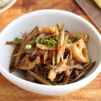 【腸活×作り置き】ご飯にも合いすぎ◎「ごぼうとれんこんのきんぴら」