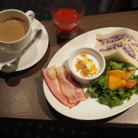 まるで飛行機のビジネスクラス？半個室ブースもある上島珈琲店でモーニング