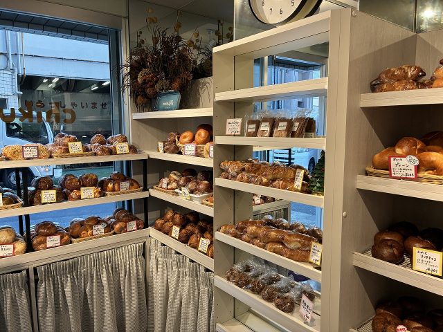 チクパルベーグル店内