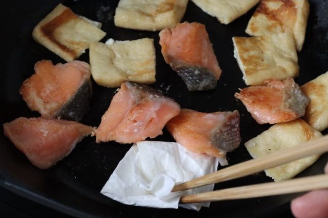 鮭と油揚げ