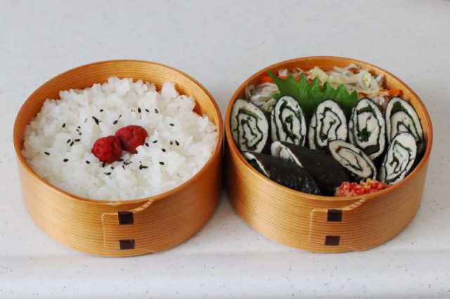 2品弁当の詰め方プロセス