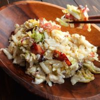 もう鍋だけに使わない！シャキシャキ食感が楽しい「白菜の絶品サラダ」の作り方