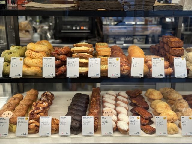 デュヌ・ラルテ 店内