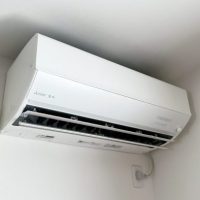 実は汚れてる！冬前にやっておきたいエアコン＆ヒーターまわりの掃除術