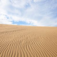 人気の観光地「鳥取砂丘」って英語でどう言う？