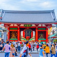 英語「What brings you to Japan?」の意味とは