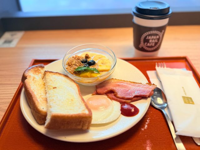 トーストモーニングセット