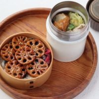 シャキシャキれんこんが主役♪「白菜と豚肉のおでん風」「れんこんの照り焼き丼」２品弁当