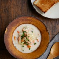 「パンにもご飯にも合う」 朝の一杯！具だくさんスープ朝ごはんレシピ3選
