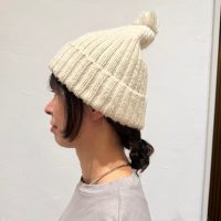 マフラーの日も安心。ニット帽のときにおすすめヘアアレンジ