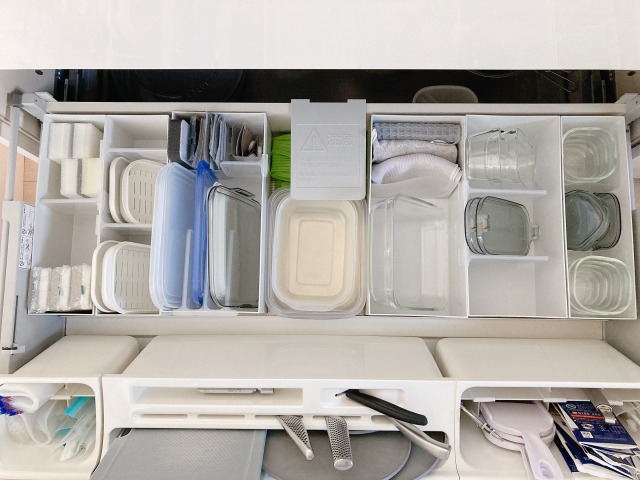 流し台の引き出し収納