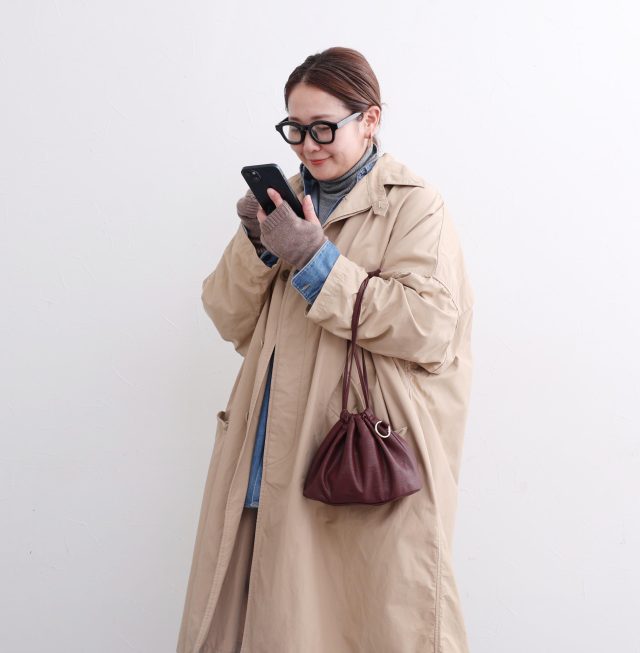 巾着ミニバッグコーデ