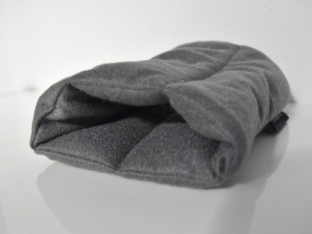 軽くてあったか 足首ふとん