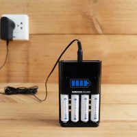 「充電池」を2単語の英語で言うと？