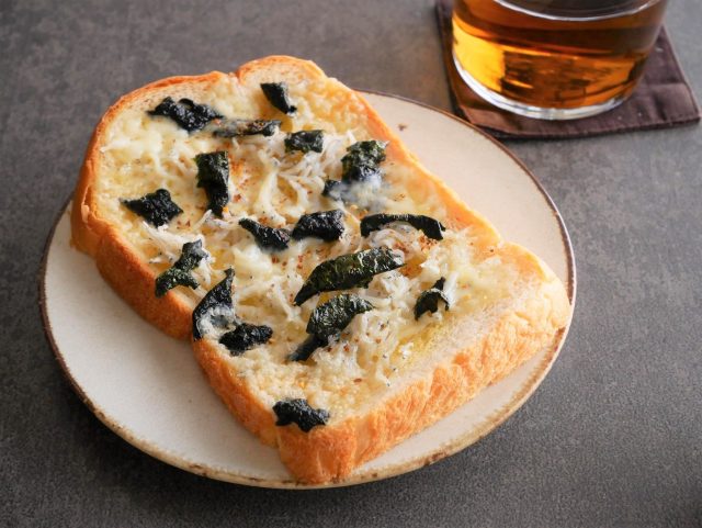 しらすチーズトースト