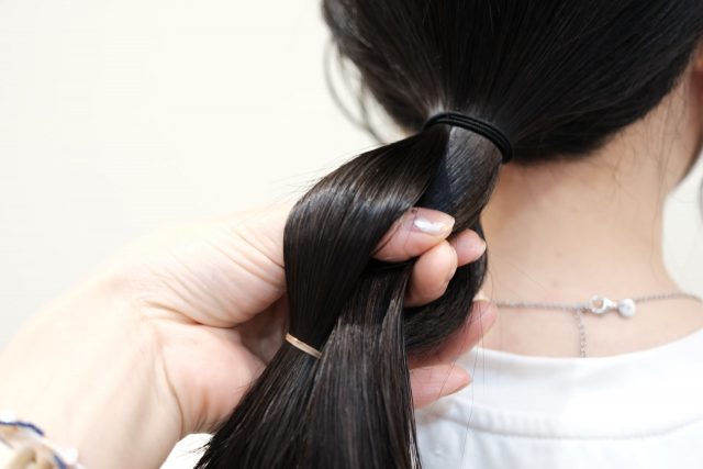ロングヘアさん「ひとつ結びアレンジ」