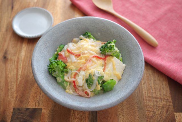 ブロッコリーのかに玉あん