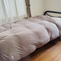 外に干さなくてもOK！朝5分で清潔キープ「布団お手入れ術」