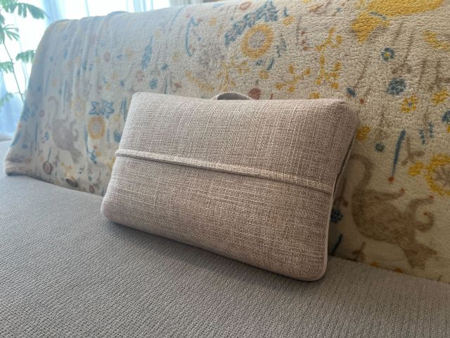 アテックス ルルドの「マッサージクッション ミニ」